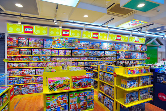 卡通玩具店 讓玩具銷售成為一場(chǎng)歡樂(lè)的冒險(xiǎn)